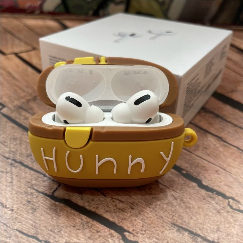 Hunny Case with Airpods Pro 2