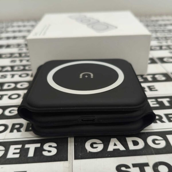 3-in-1 Magnetic Foldable Charger